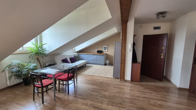 Ekskluzywne mieszkanie w sercu Starego Miasta - Zdjęcie 3/16