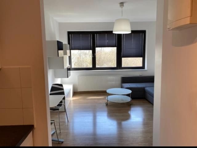 Przytulne mieszkanie w sercu Woli, świetna lokalizacja - Zdjęcie 2/5