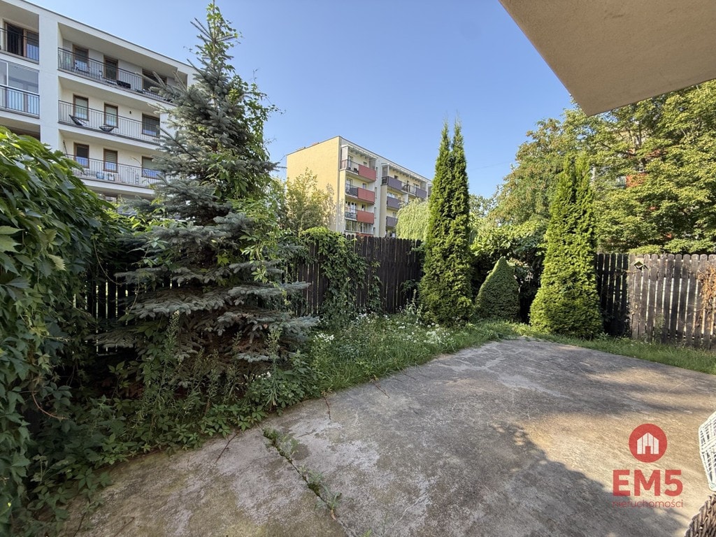 Komfortowe mieszkanie z ogródkiem 120 m² i garażem - Zdjęcie 1/16