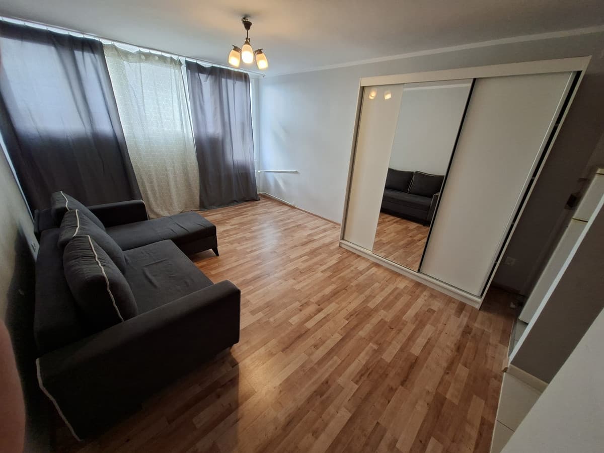 Przytulne, umeblowane mieszkanie na Błoniu, gotowe do zamieszkania - Zdjęcie 1/14