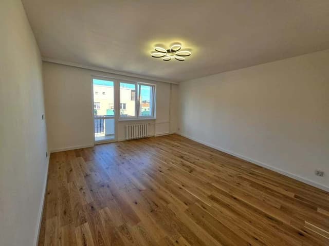 Nowoczesne mieszkanie po ремонці w centrum Szczecina - Zdjęcie 2/10
