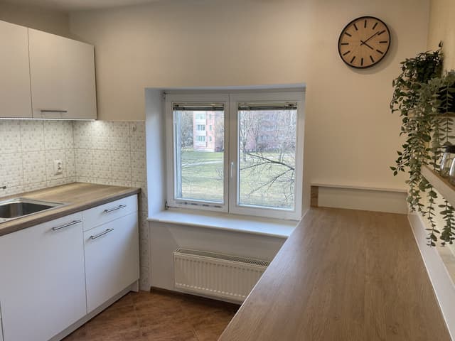 Funkcjonalne mieszkanie na Bemowie - wynajem - Zdjęcie 3/12