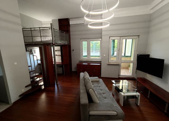 Wyjątkowy loft open space z antresolą na Woli - Zdjęcie 3/11