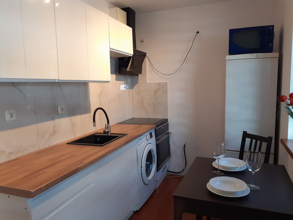 2-pokojowe mieszkanie Radzikowskiego - wynajem - Zdjęcie 1/11