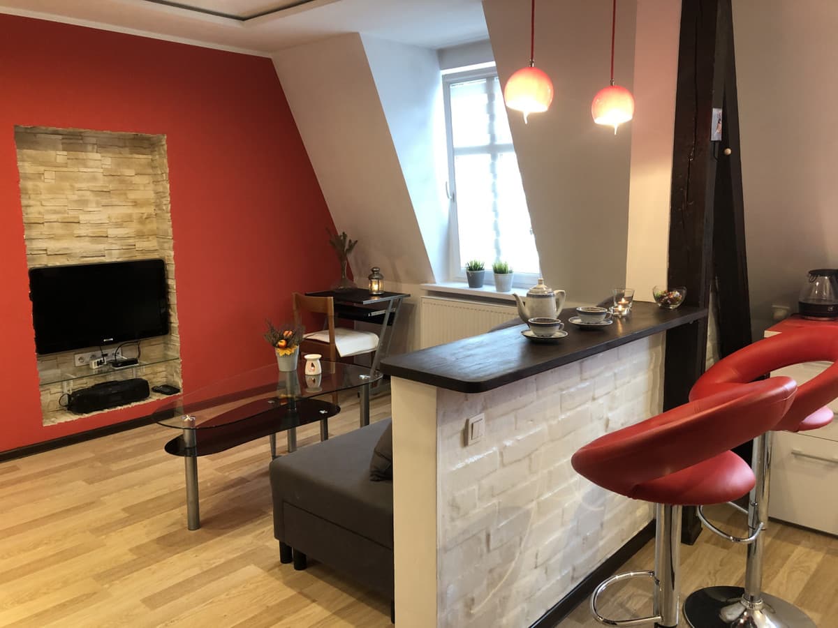 Nowoczesne studio w sercu Jeżyc - idealne dla singla lub pary - Zdjęcie 1/12