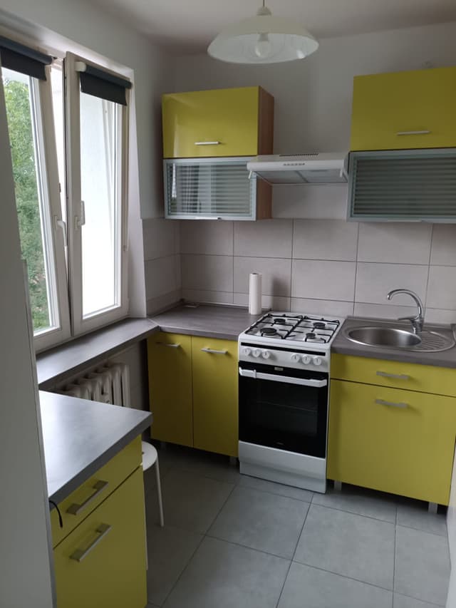 Nowoczesna kawalerka z balkonem przy PST, Os. Chrobrego - Zdjęcie 4/6