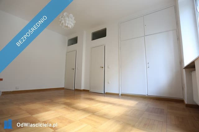 Stylowa kawalerka z балкоnem w przedwojennej kamienicy, Powiśle - Zdjęcie 2/4
