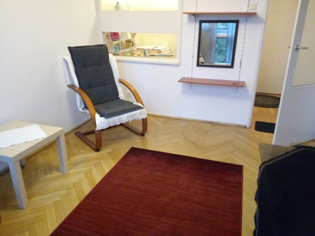 Przytulna kawalerka w sercu Śródmieścia, doskonała lokalizacja - Zdjęcie 2/7