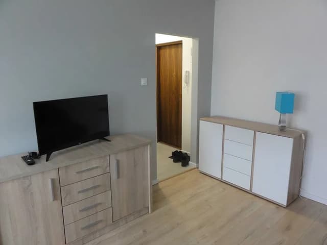 Umeblowane mieszkanie w Przymorzu z mediami - Zdjęcie 4/10