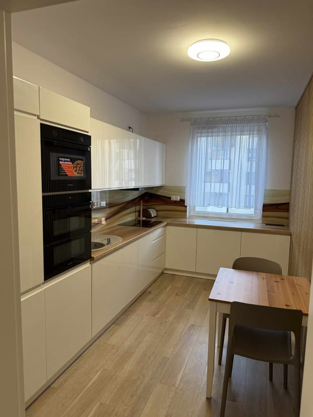 Komfortowe mieszkanie na Woli z dobrą komunikacją - Zdjęcie 3/6