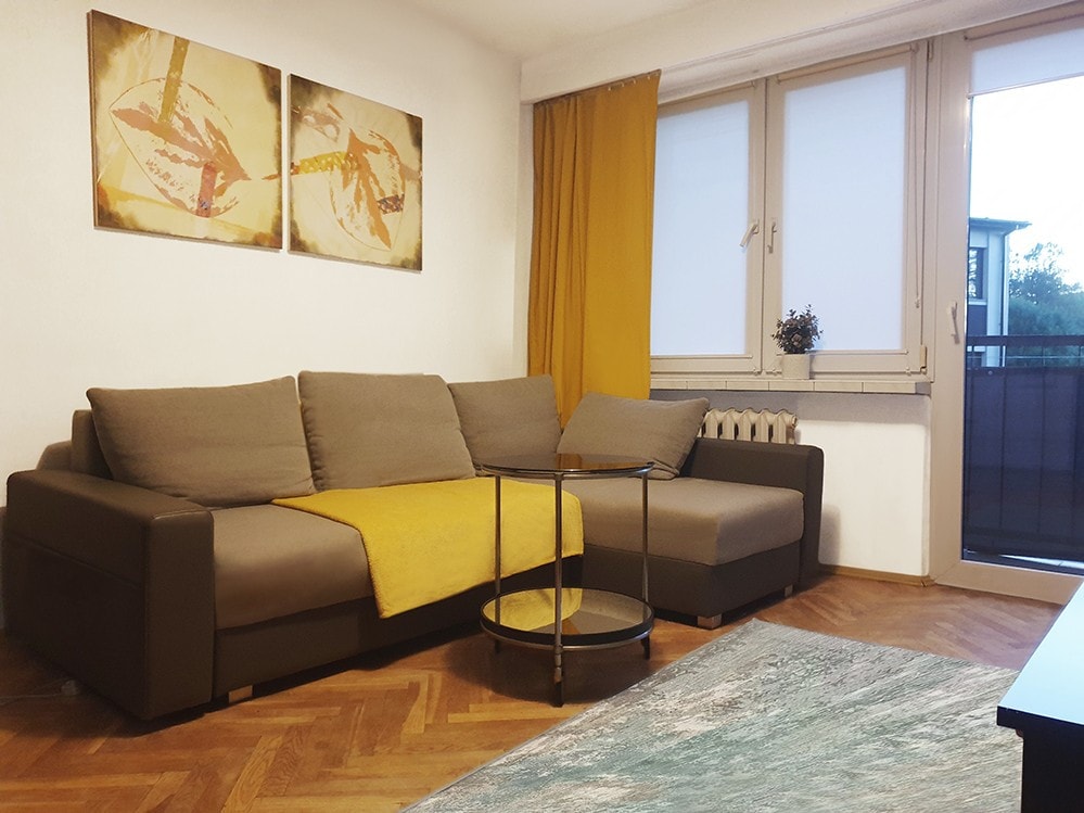 Umeblowane mieszkanie z osobną kuchnią na ul. Strycharskiej - Zdjęcie 1/10