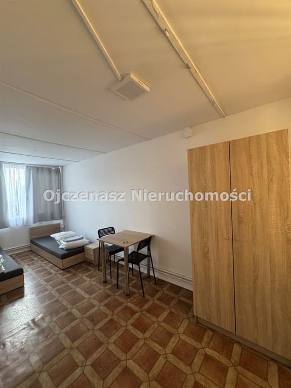 Prostorny lokal na biuro lub kwatery w centrum Bydgoszczy - Zdjęcie 3/10