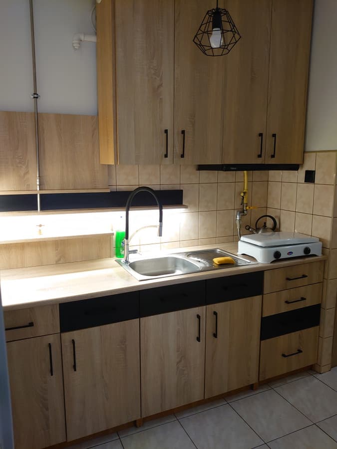 Przytulna kawalerka w sercu Grzegórzek - pełne wyposażenie - Zdjęcie 1/9