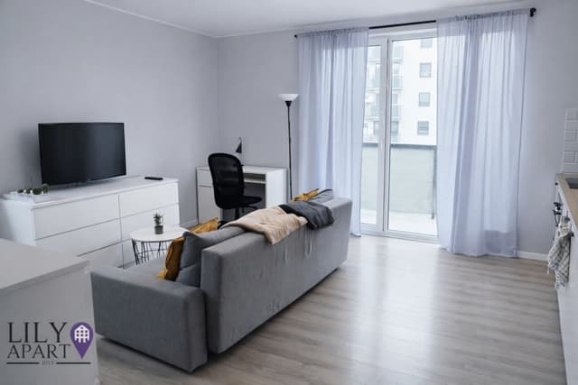 Komfortowe mieszkanie w rozwijających się Łostowicach - Zdjęcie 2/7