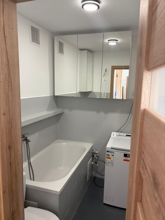 Nowoczesne mieszkanie z balkonem, Fabryczna - Zdjęcie 2/15