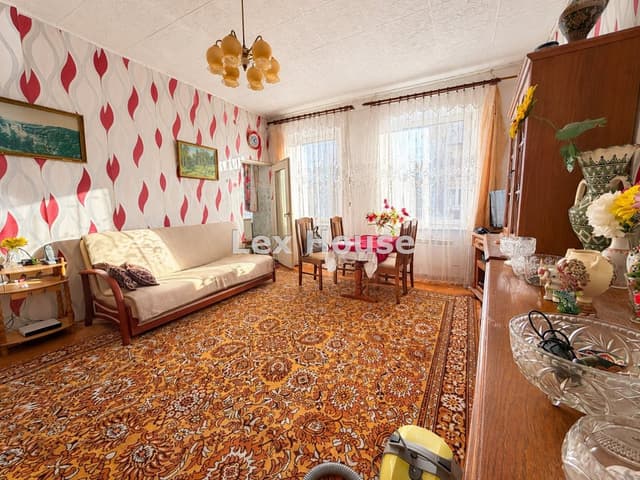 Dwupokojowe mieszkanie w centrum – niski czynsz, potencjał - Zdjęcie 2/5