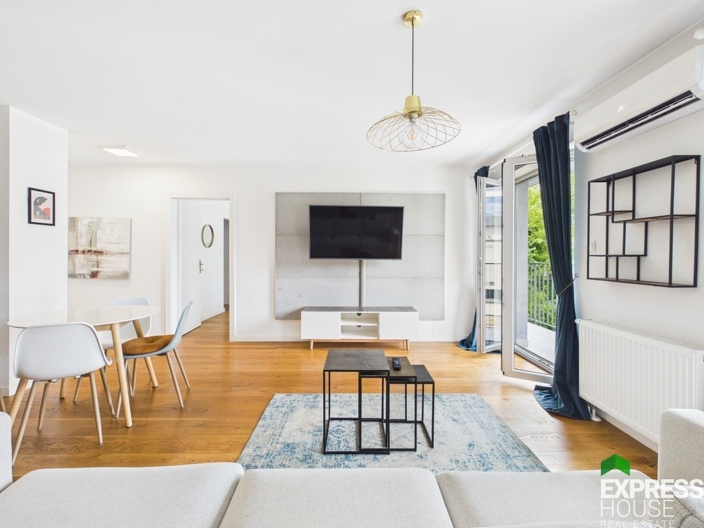 Nowoczesny apartament z klimatyzacją w centrum Lublina - Zdjęcie 1/15