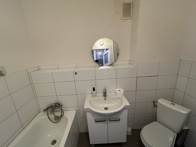 Przytulna kawalerka z balkonem na Teofilowie – Bałuty - Zdjęcie 5/7