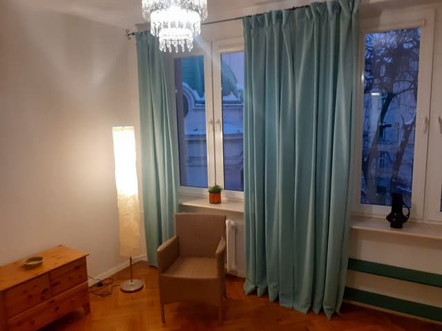 Eleganckie mieszkanie przy Placu Zbawiciela, Śródmieście - Zdjęcie 2/5
