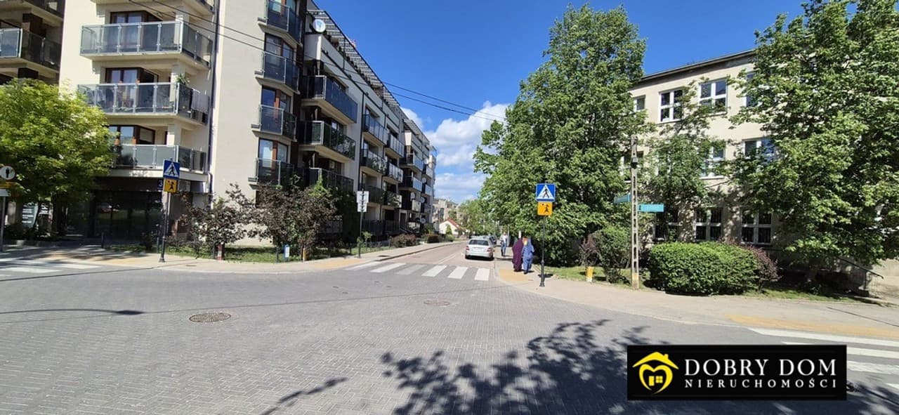 Odświeżone mieszkanie blisko centrum – idealne pod inwestycję - Zdjęcie 1/10