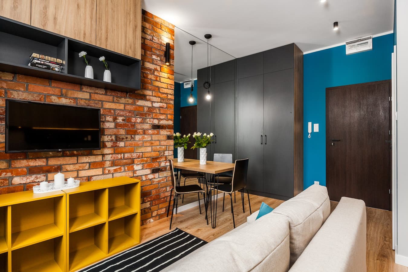 Przytulna kawalerka w sercu Wrzeszcza - doskonała lokalizacja - Zdjęcie 1/8