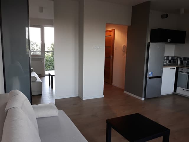 Przytulne mieszkanie w dobrze skomunikowanej dzielnicy - Zdjęcie 5/10