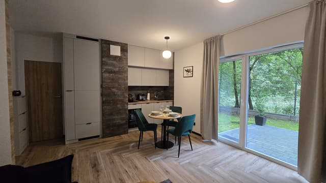 Nowoczesne mieszkanie z ogromnym ogródkiem 82 m2, Białołęka - Zdjęcie 3/6