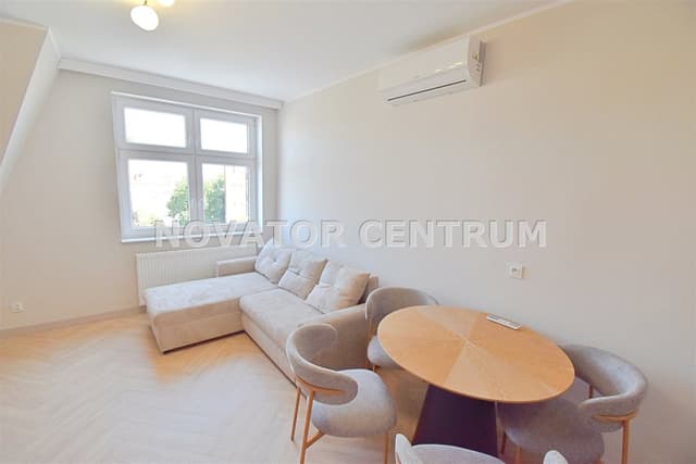 Stylowe mieszkanie po remoncie w centrum Bydgoszczy - Zdjęcie 4/16