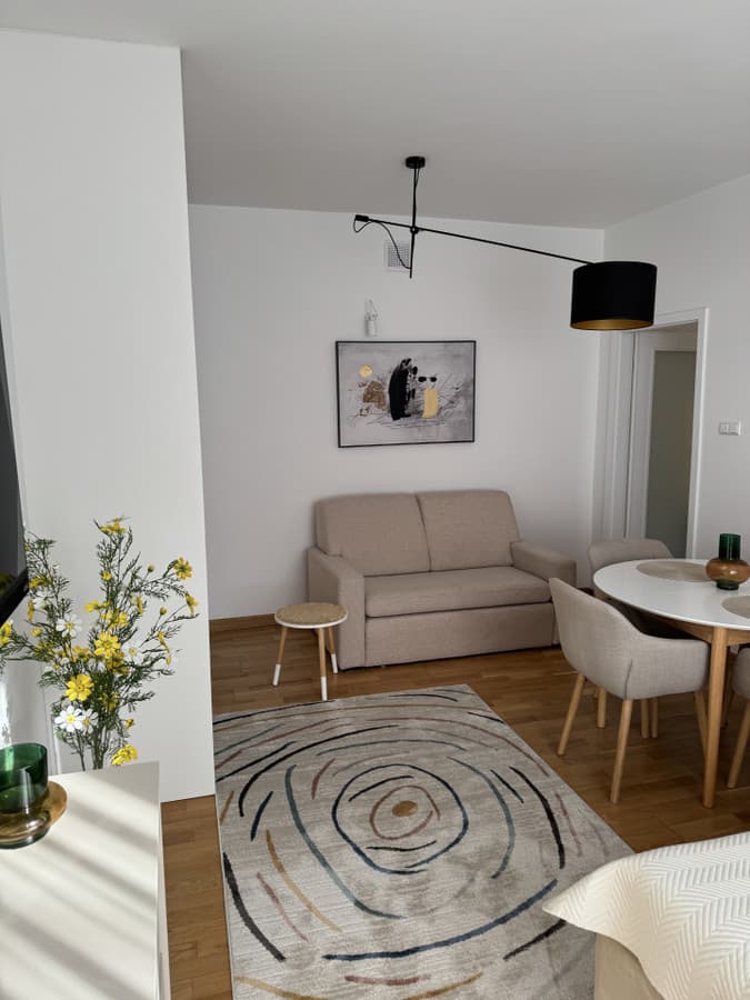 Przytulne 36m² z balkonem na Mokotowie, w pełni wyposażone - Zdjęcie 1/10