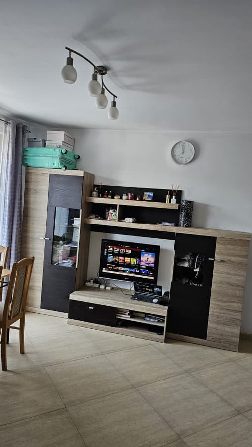 Elegancka kawalerka w Podgórzu Duchackim, gotowa do zamieszkania - Zdjęcie 1/7