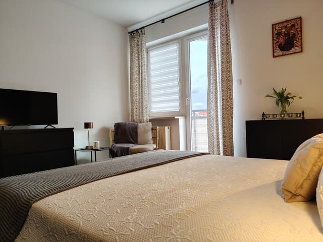 Komfortowe mieszkanie w Ursusie – idealne dla par - Zdjęcie 2/15