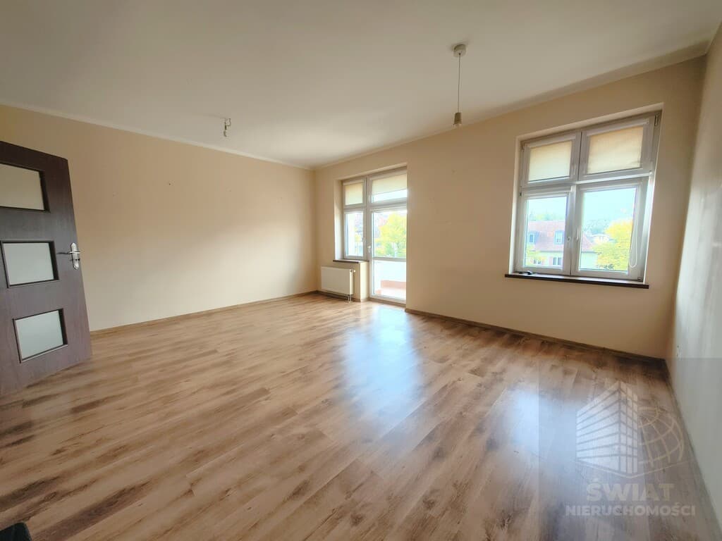 Przestronne 3 pokoje na Pogodnie z balkonem i parkingiem - Zdjęcie 1/10