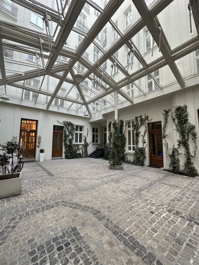 Mieszkanie w centrum Śródmieścia – prestiżowa lokalizacja - Zdjęcie 1/23