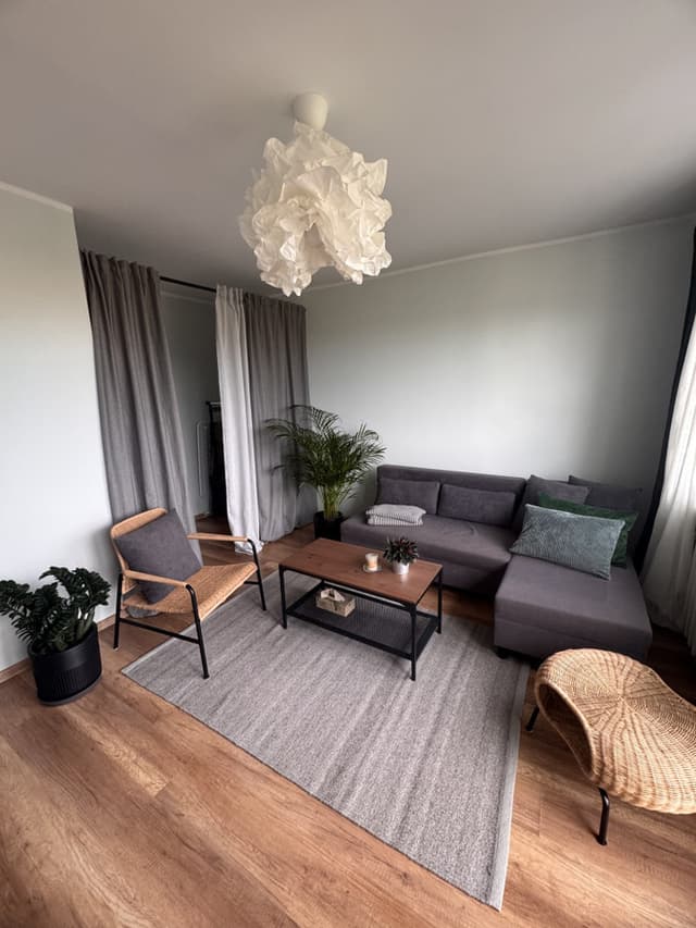Nowoczesne mieszkanie z panoramicznym widokiem, Łódź Polesie - Zdjęcie 2/13