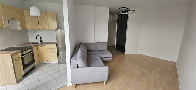 Przytulne mieszkanie w pożądanej dzielnicy Winiary w Poznaniu - Zdjęcie 3/14