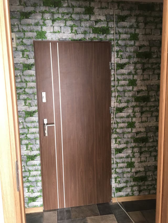 Przytulna kawalerka z balkonem blisko Uniwersytetu Medycznego - Zdjęcie 5/5