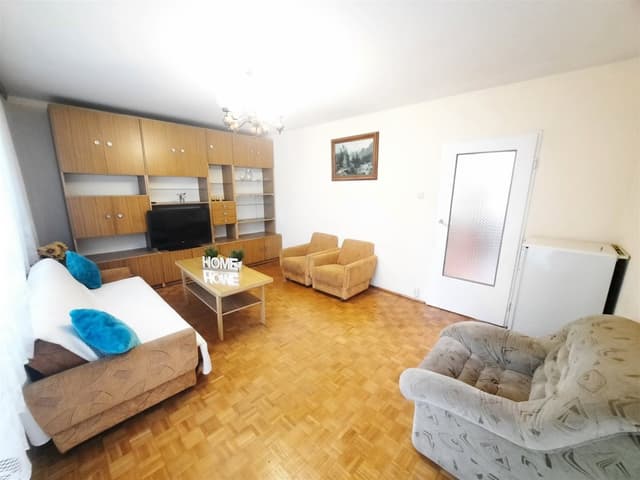 Słoneczne 3 pokoje na I piętrze – Wysoki Stoczek - Zdjęcie 2/15