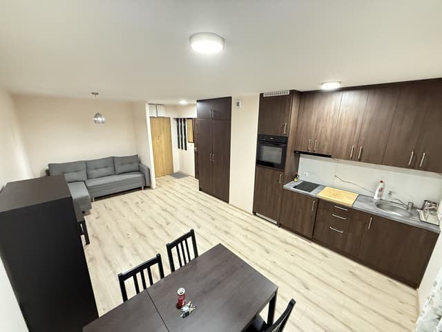 Komfortowe mieszkanie w prestiżowej lokalizacji Dębnik - Zdjęcie 3/13