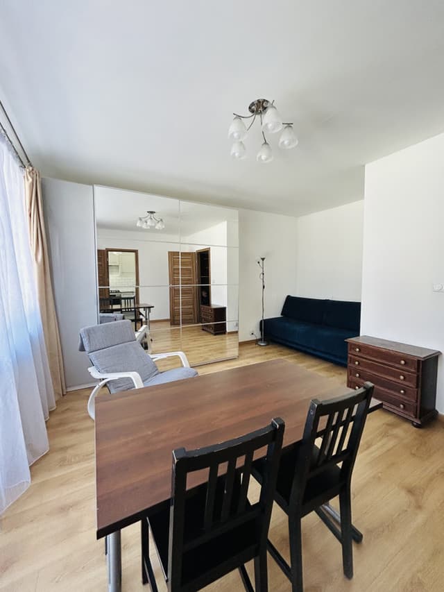 Dwupokojowe mieszkanie w Warszawie - wynajem - Zdjęcie 4/7