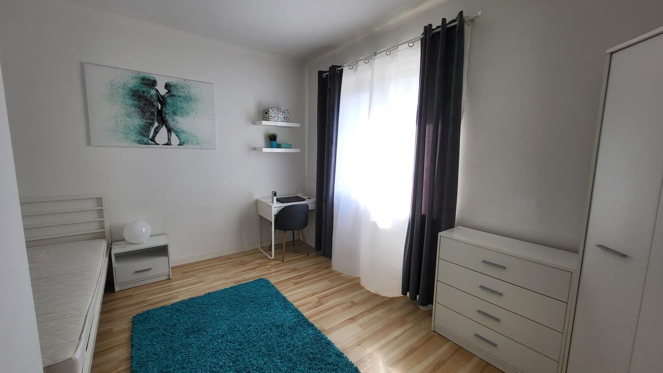 Elegancka kawalerka w sercu Warszawy - Śródmieście - Zdjęcie 1/9