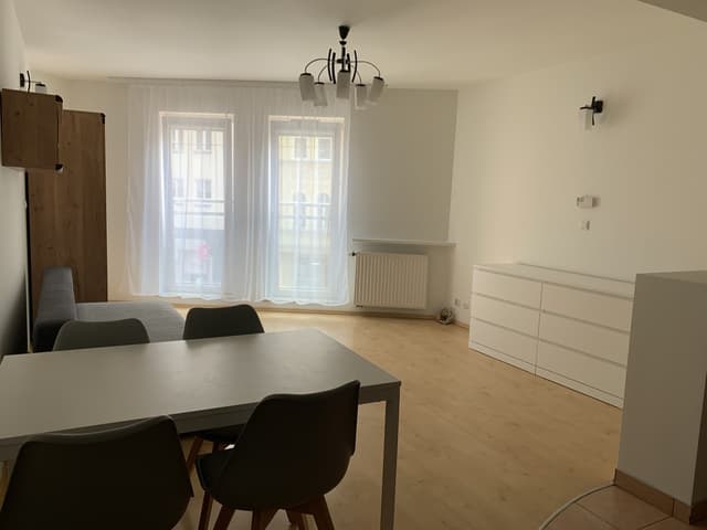 Komfortowa kawalerka w centrum Wrocławia blisko uczelni - Zdjęcie 4/8