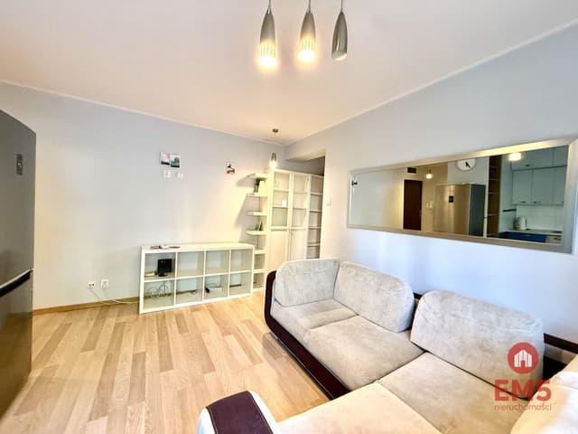 Komfortowe mieszkanie z ogródkiem 120 m² i garażem - Zdjęcie 5/16