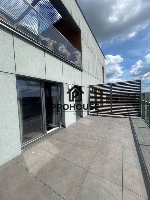 Elegancki apartament z wielkim tarasem w kompleksie Atrium - Zdjęcie 1/20
