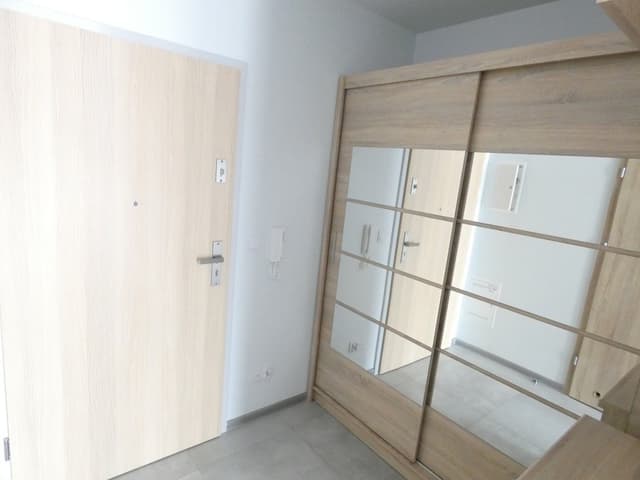 Przytulne mieszkanie z balkonem blisko Bulwarów Wiślanych - Zdjęcie 3/10