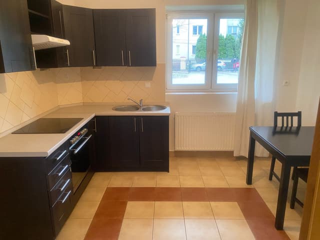 Przytulne mieszkanie w spokojnym Wawrze - Zdjęcie 3/9