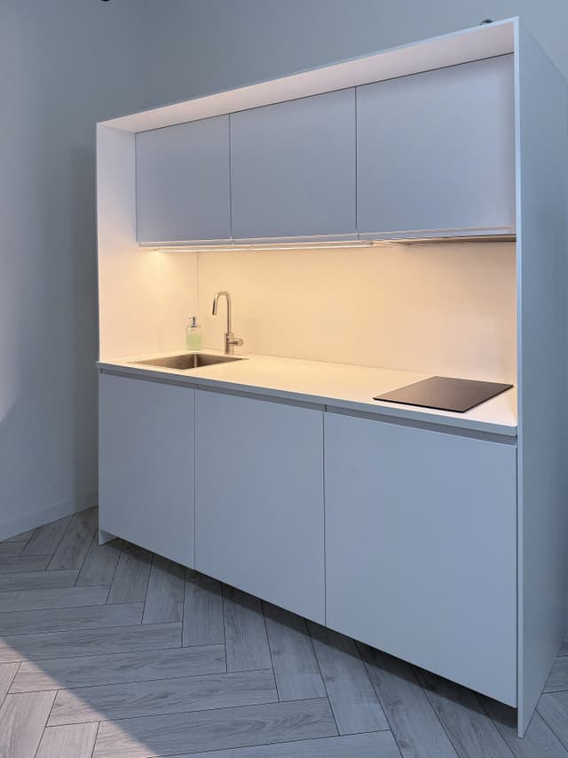Stylowe studio w odnowionej kamienicy przy Parku Wilsona - Zdjęcie 5/9