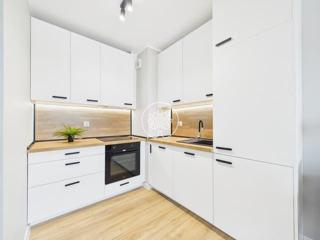 Nowoczesne mieszkanie, duży balkon, Nowe Horyzonty - Zdjęcie 5/16