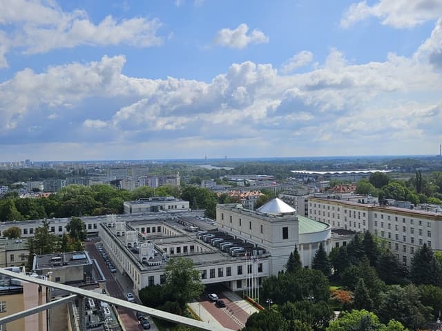 Wyjątkowy apartament z widokowym tarasem w Śródmieściu - Zdjęcie 5/17