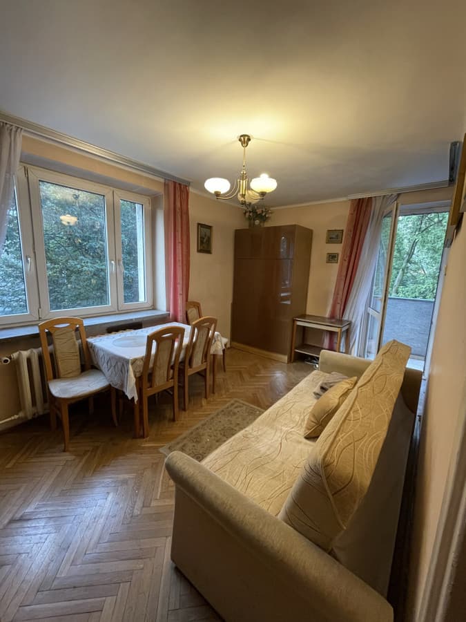 Urokliwa kawalerka z widokiem na zieleń – Prądnik Czerwony - Zdjęcie 1/12