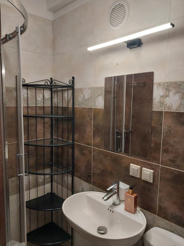 Komfortowe mieszkanie w Warszawie do wynajęcia - Zdjęcie 5/15